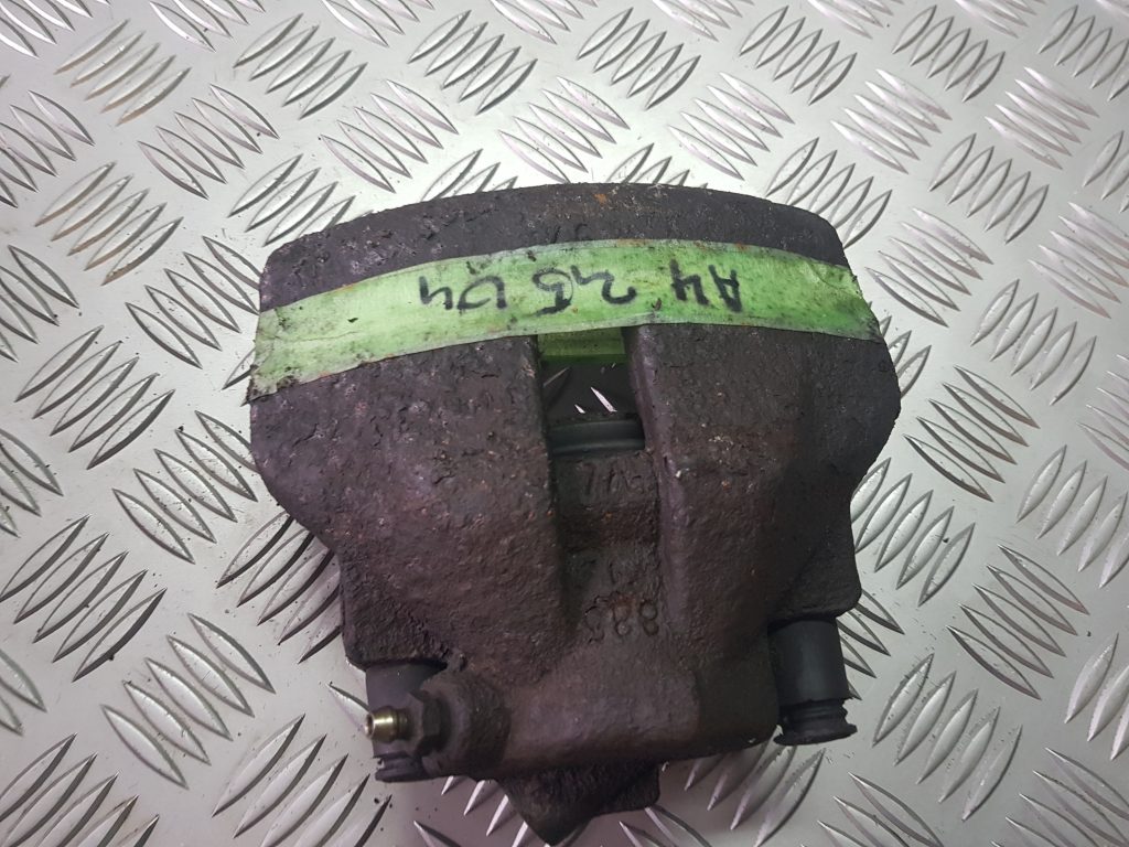 Priekšējais labais suports priekš AUDI A4 AVANT 2004 1 Priekšējais labais suports priekš AUDI A4 AVANT 2004