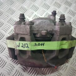 Priekšējais labais suports priekš MERCEDES BENZ E250 W212 2014