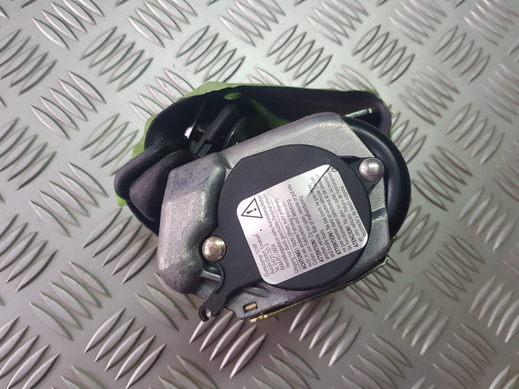 Aizmugurējā labā drošības josta priekš TOYOTA COROLLA VERSO 2008 1 Aizmugurējā labā drošības josta priekš TOYOTA COROLLA VERSO 2008