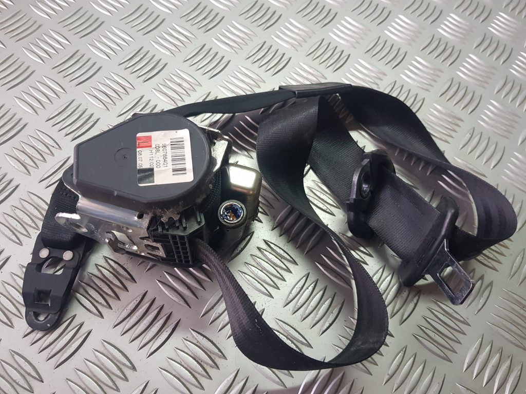 Priekšējā kreisā drošības josta priekš AUDI A4 2005