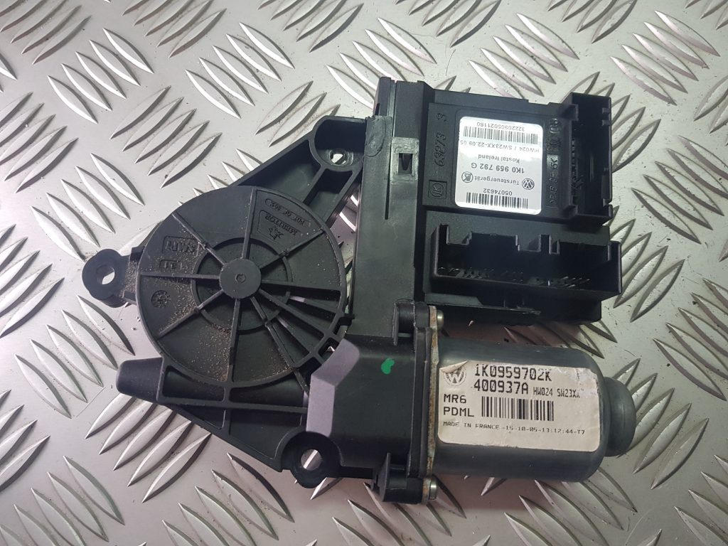 Elektrisko stiklu motors priekš VW GOLF 5 2006 2 Elektrisko stiklu motors priekš VW GOLF 5 2006