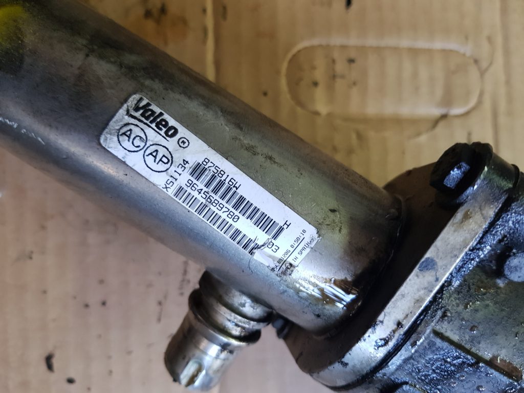 EGR vārsta dzesētājs priekš PEUGEOT 307 2007 2 EGR vārsta dzesētājs priekš PEUGEOT 307 2007