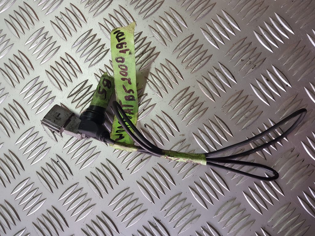 Kloķvārpstas devējs priekš VW PASSAT 2000 BLUE 1 Kloķvārpstas devējs priekš VW PASSAT 2000 BLUE