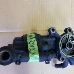 Eļļas filtra korpuss priekš VOLVO S40 2004 Grey