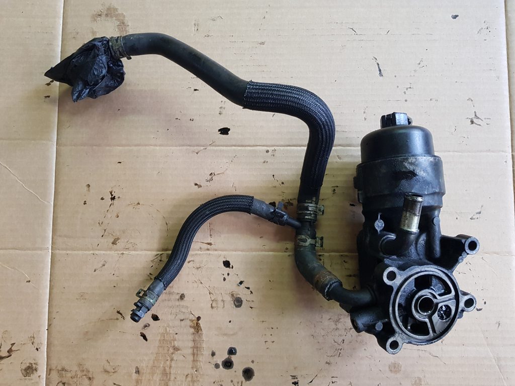 Eļļas filtra korpuss priekš CITROEN C4 2018