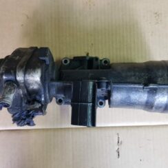 Eļļas filtra korpuss priekš VW GOLF 5 2006