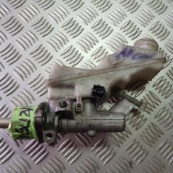 Bremžu pastiprinātāja galvenais cilindrs priekš TOYOTA AVENSIS 2004