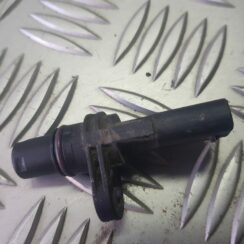 Kloķvārpstas devējs priekš AUDI A6 AVANT 2003