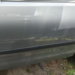 Aizmugurējās kreisās durvis priekš VW POLO 2005