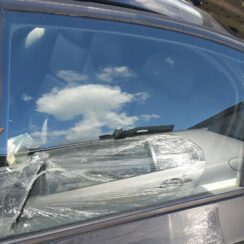 Aizmugurējo kreiso durvju stikls priekš BMW 525 E60 2006 BLACK