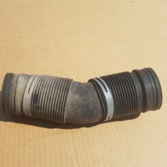 Gaisa filtra korpusa caurule priekš VW POLO 2005