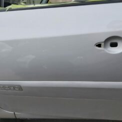 Priekšējās kreisās durvis priekš RENAULT ESPACE IV 2006