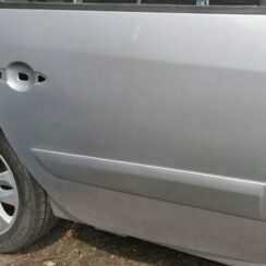 Aizmugurējās labās durvis priekš RENAULT ESPACE IV 2006