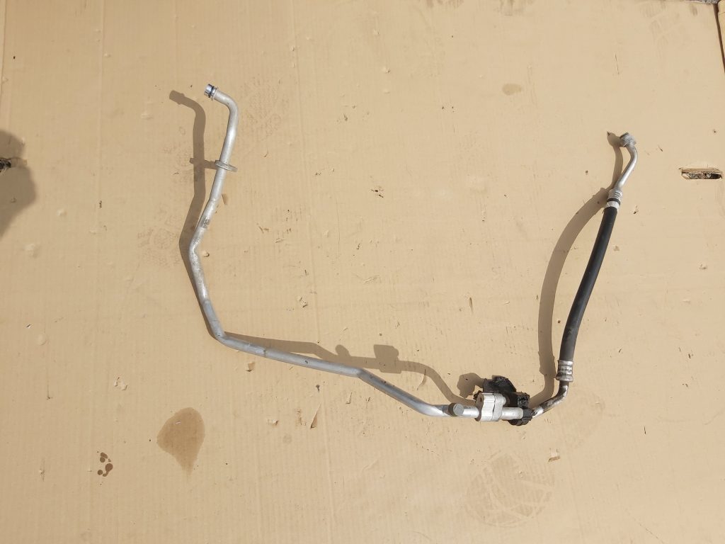 Gaisa kondicioniera galvenā caurule priekš TOYOTA VERSO 2012