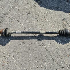 Pusass priekšēja labā priekš OPEL ASTRA J 2011