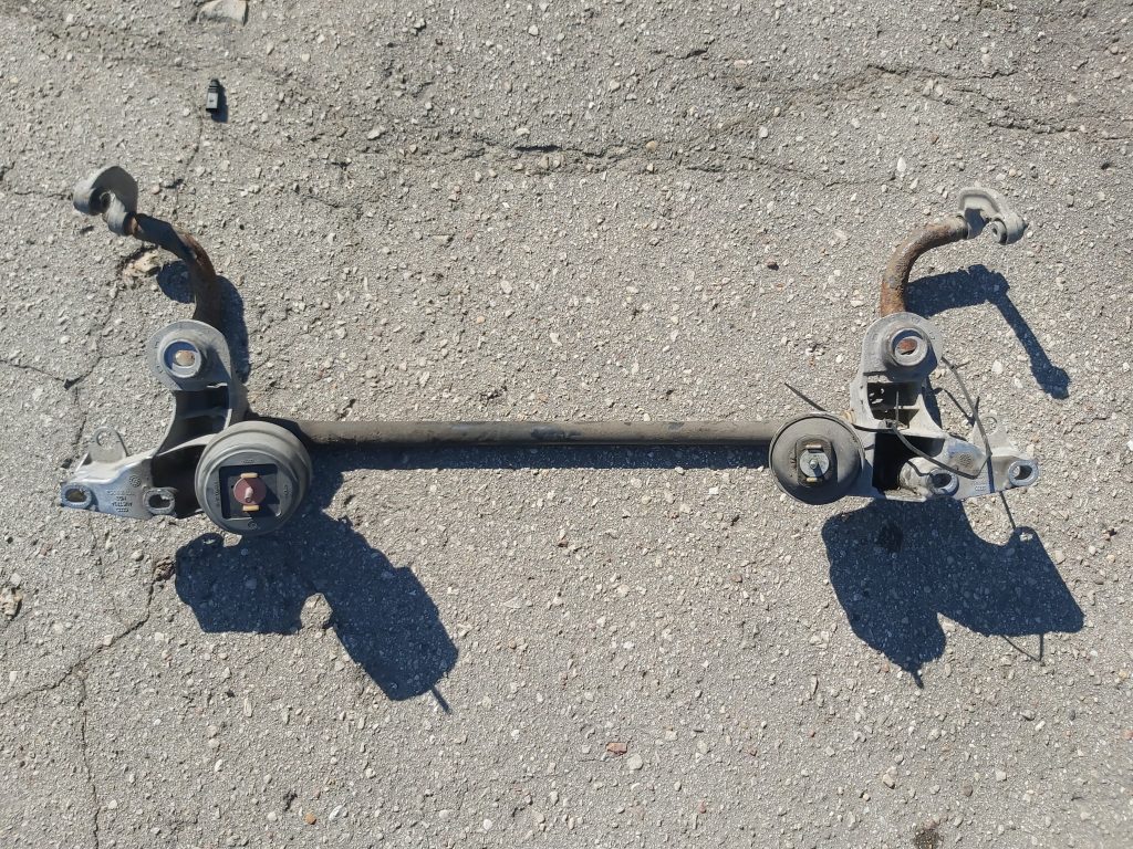 Priekšējais stabilizators priekš AUDI A4 2001 1 Priekšējais stabilizators priekš AUDI A4 2001