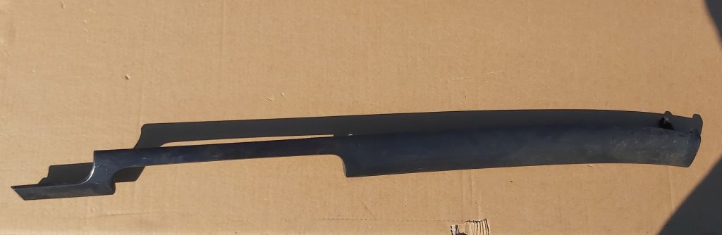 Mērinstrumentu paneļa dekoratīvā uzlika priekš AUDI A4 2001 1 Mērinstrumentu paneļa dekoratīvā uzlika priekš AUDI A4 2001