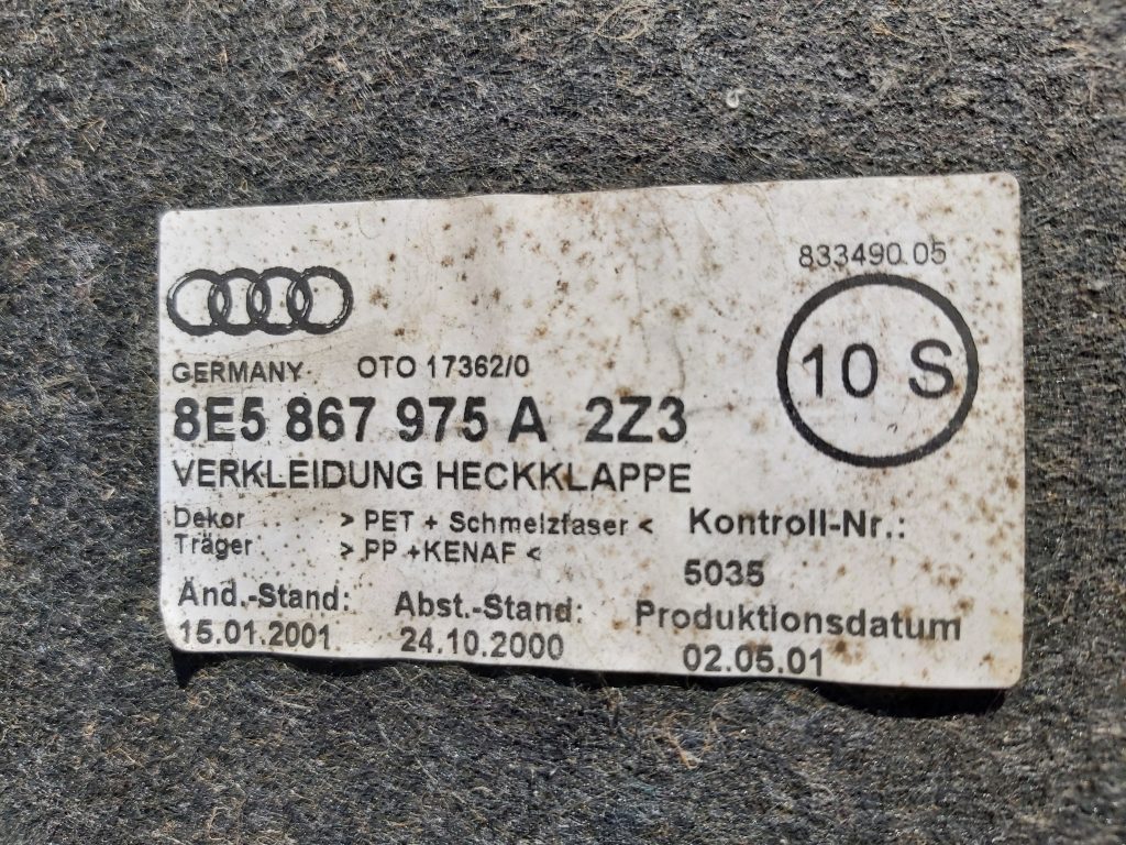 Bagāžnieka vāka liela apdare priekš AUDI A4 2001 2 Bagāžnieka vāka liela apdare priekš AUDI A4 2001