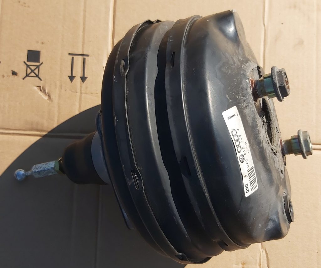 Vakuuma bremžu pastiprinātājs priekš AUDI A4 2001 1 Vakuuma bremžu pastiprinātājs priekš AUDI A4 2001