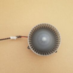 Salona ventilators priekš OPEL INSIGNIA SPORTS TOURER 2010