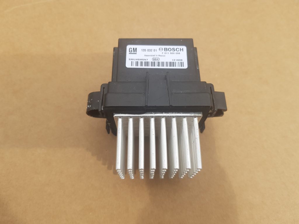 Salona ventilatora rezistors priekš OPEL INSIGNIA SPORTS TOURER 2010 1 Salona ventilatora rezistors priekš OPEL INSIGNIA SPORTS TOURER 2010