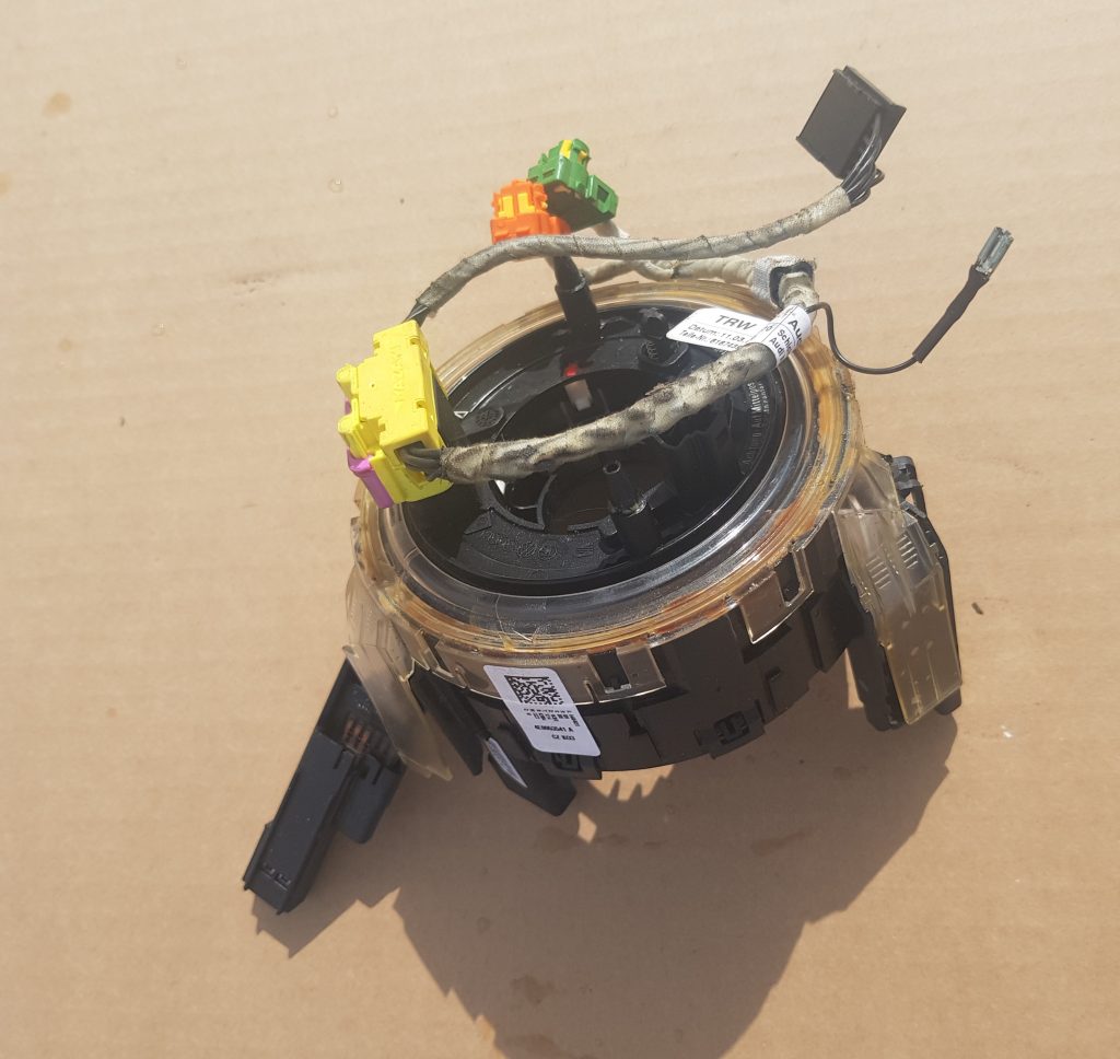 Drošības spilvena slīdgredzens priekš AUDI A4 2005 1 Drošības spilvena slīdgredzens priekš AUDI A4 2005