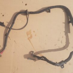 Pozitīvais elektrovads priekš AUDI A4 2005