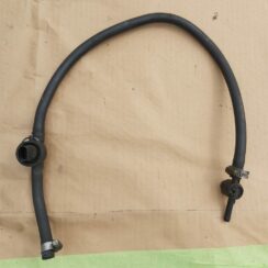 Gumijas šļūtene priekš AUDI A4 2003