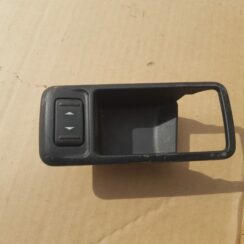 Stikla pacelšanas poga priekš FORD FOCUS 2006