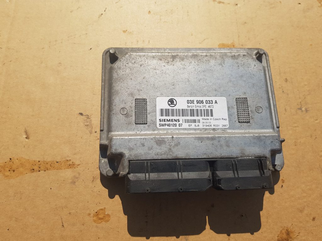 Dzinēja vadības bloks priekš ŠKODA FABIA 2003 1 Dzinēja vadības bloks priekš ŠKODA FABIA 2003