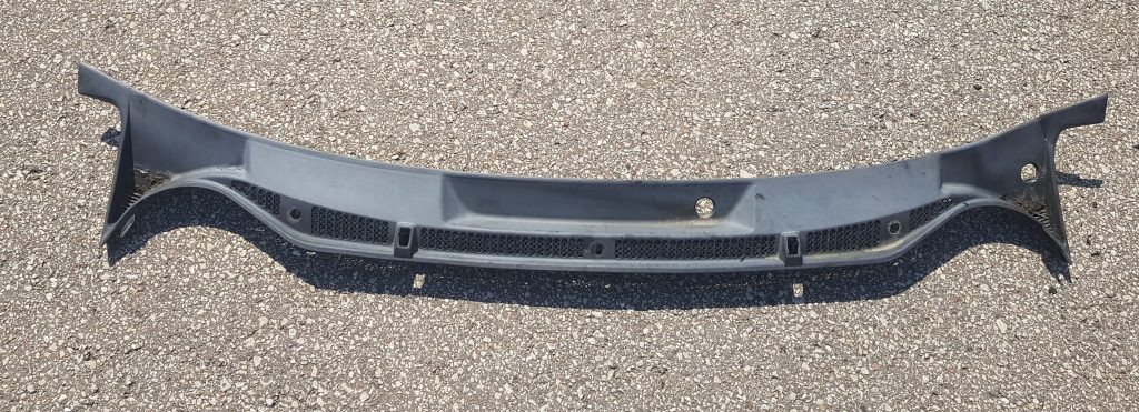 Vējstikla uzlikas (deflektora) režģis priekš ŠKODA FABIA 2003 1 Vējstikla uzlikas (deflektora) režģis priekš ŠKODA FABIA 2003