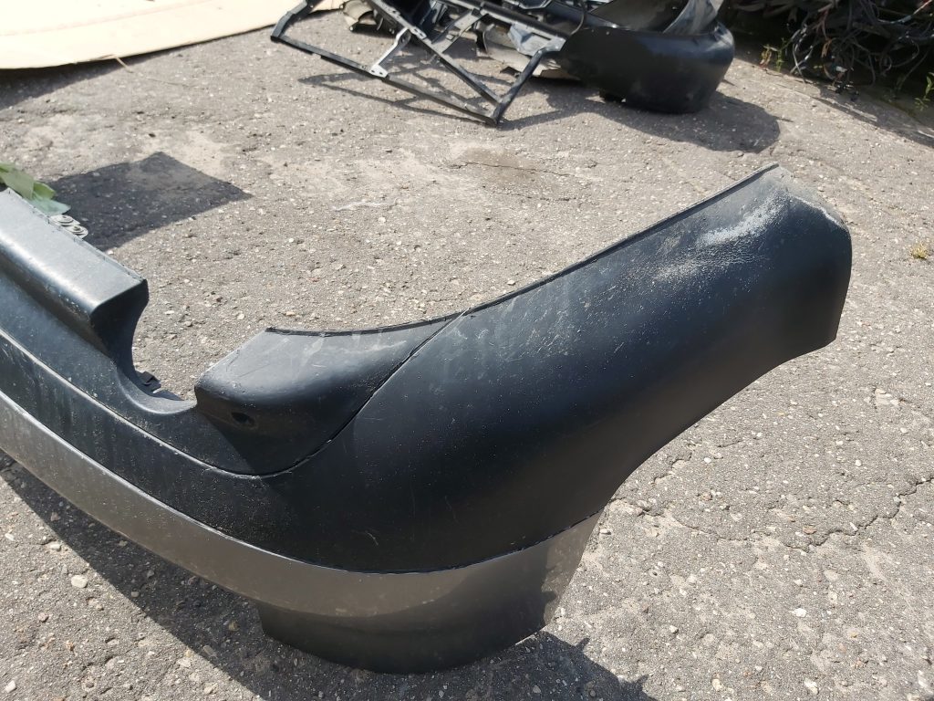 Aizmugures buferis priekš AUDI A6 AVANT 2003 4 Aizmugures buferis priekš AUDI A6 AVANT 2003