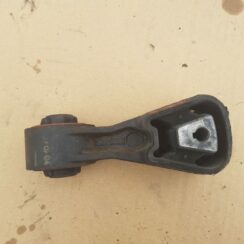 Dzinēja spilvens priekš PEUGEOT 407 2004