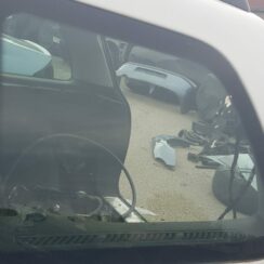 Aizmugurējais kreisais sānu stikls priekš PEUGEOT 307 2007