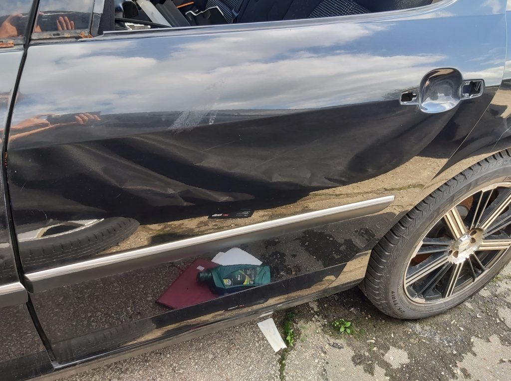 Aizmugurējās kreisās durvis priekš PEUGEOT 407 2005