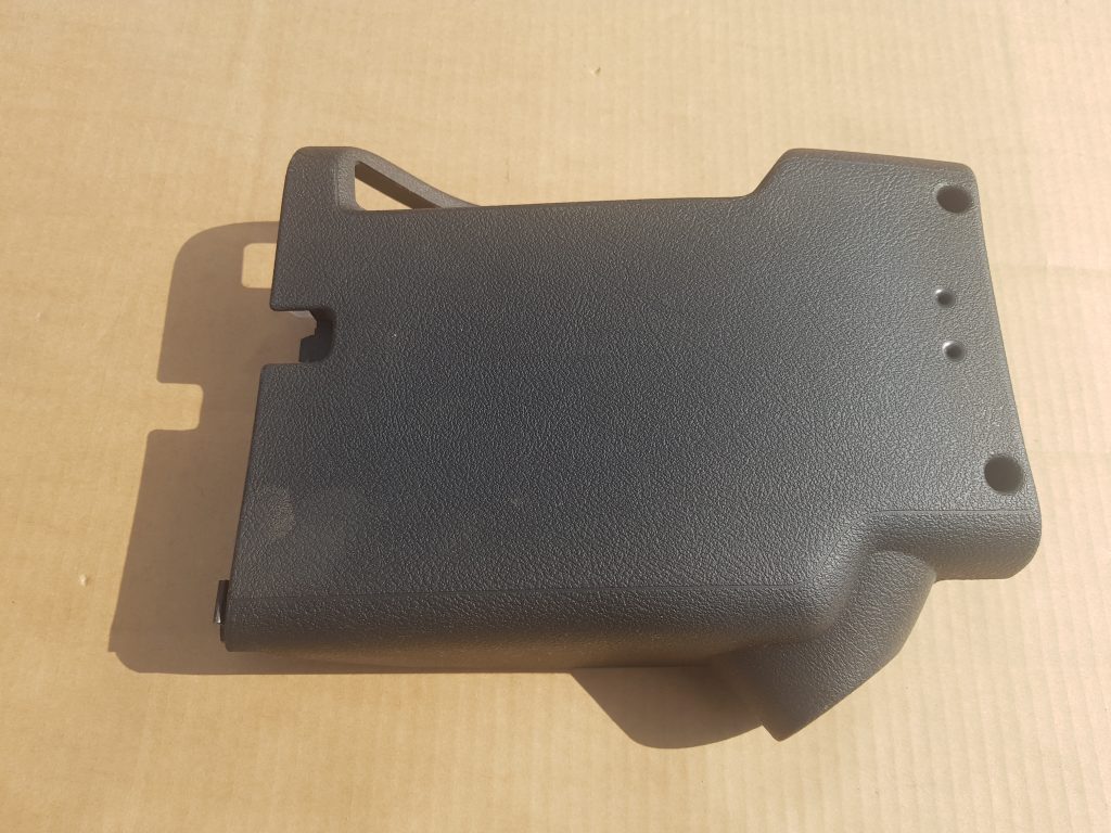 Stūres statnes putekļu aizsargs (salonā) priekš PEUGEOT 407 2005 1 Stūres statnes putekļu aizsargs (salonā) priekš PEUGEOT 407 2005