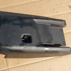 Stūres statnes putekļu aizsargs (salonā) priekš VW PASSAT 2007 UNIVERSAL SILVER