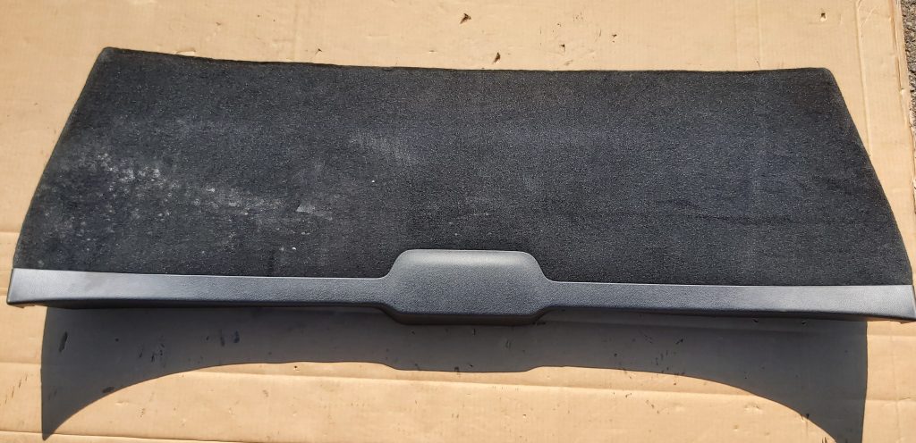 Bagāžnieka vāka liela apdare priekš MERCEDES BENZ E250 W212 2014