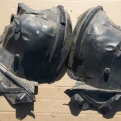 Priekšējais kreisais paspārns priekš MERCEDES BENZ E250 W212 2014