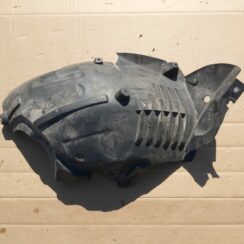 Priekšējais kreisais paspārns priekš MERCEDES BENZ E250 W212 2014