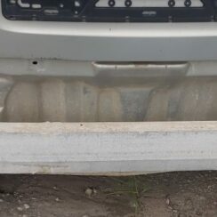 Aizmugurējā bufera pastiprinātājs priekš TOYOTA AVENSIS 2004