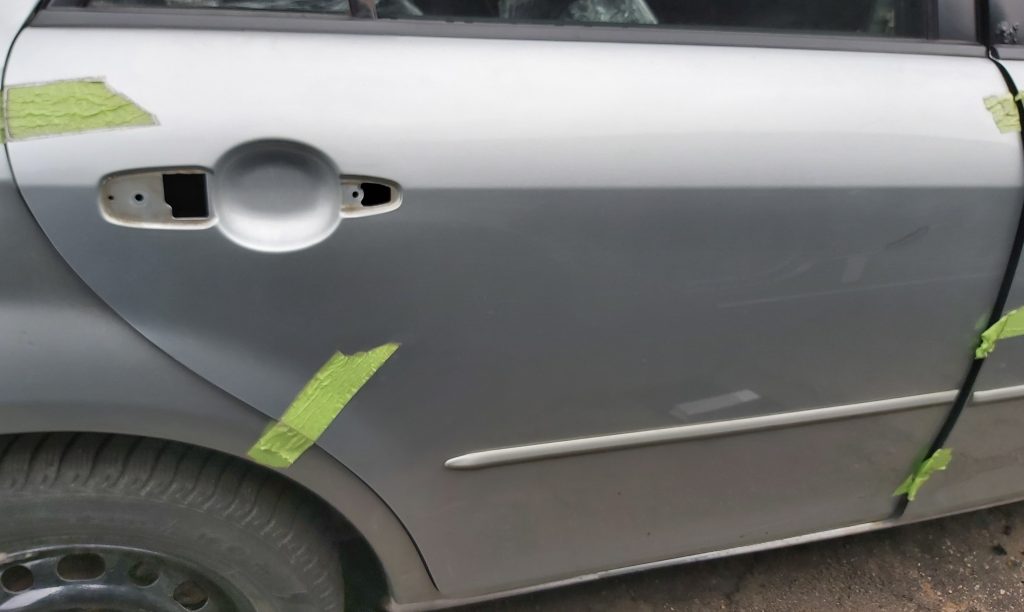 Aizmugurējās labās durvis priekš MAZDA 6 2006