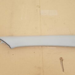 Priekšējas salona statnes apdare priekš MAZDA 6 2006