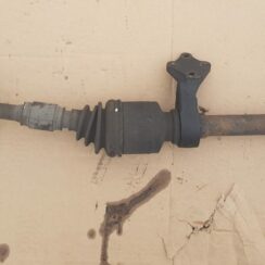 Pusass priekšēja labā priekš MAZDA 6 2006