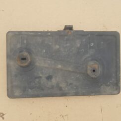 Akumulatora pamatnes kronšteins priekš MAZDA 6 2006