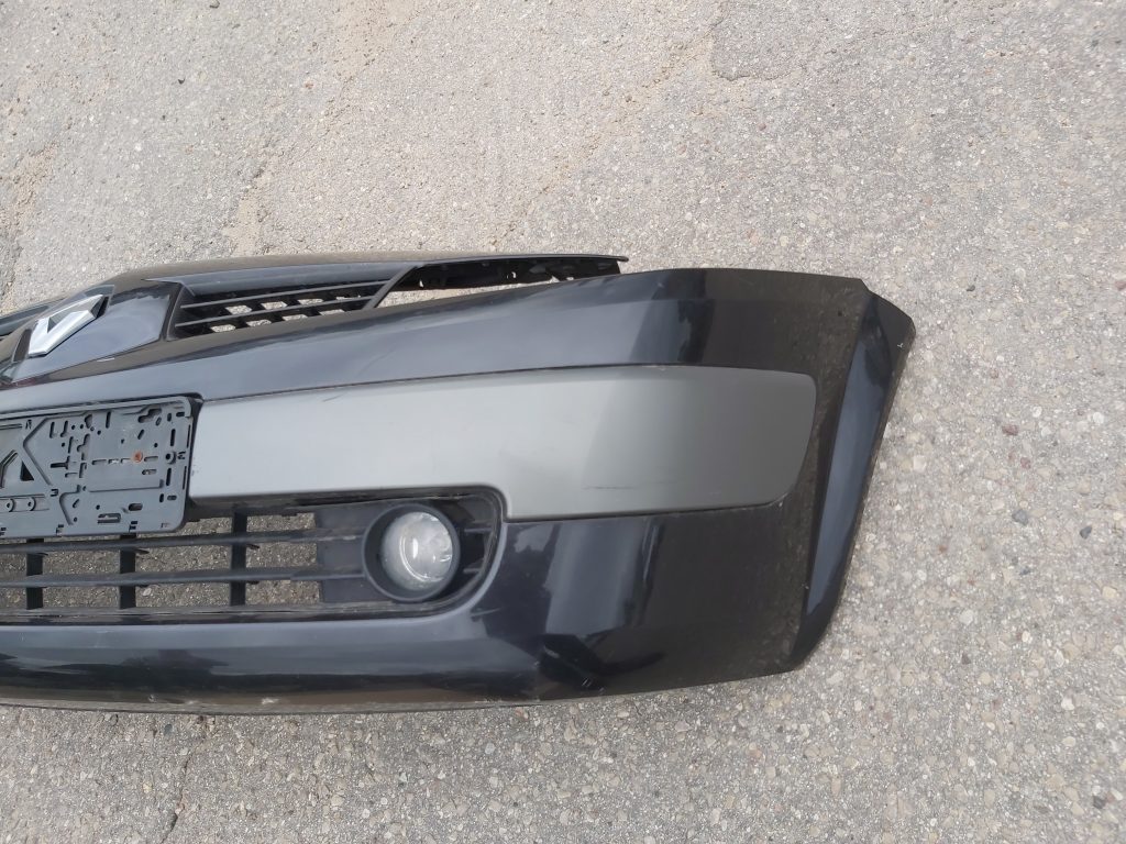 Priekšējais buferis priekš RENAULT MEGANE 2004 3 Priekšējais buferis priekš RENAULT MEGANE 2004