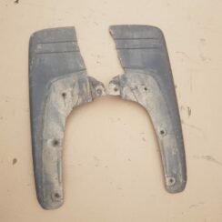 Priekšējo dubļusargu komplekts priekš TOYOTA HILUX 2009