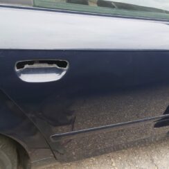 Aizmugurējās labās durvis priekš AUDI A4 2005