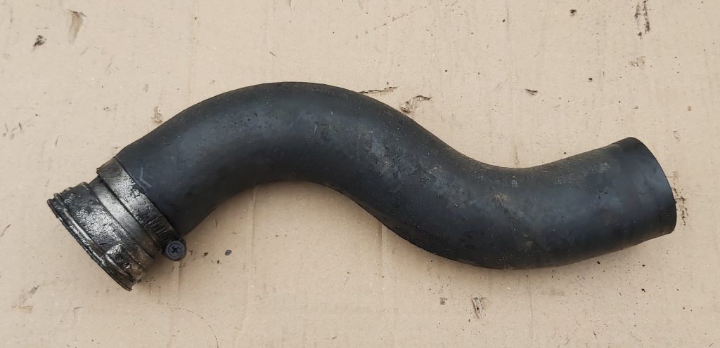 Interkulera caurule priekš TOYOTA COROLLA VERSO 2009