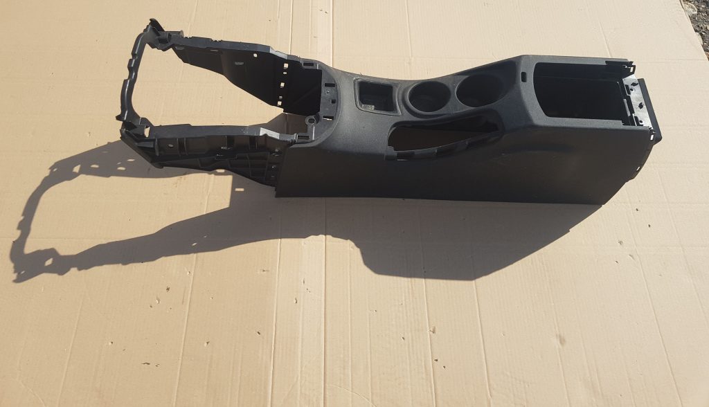 Centrālās konsoles apdares lielākā daļa priekš CITROEN C4 2018 1 Centrālās konsoles apdares lielākā daļa priekš CITROEN C4 2018